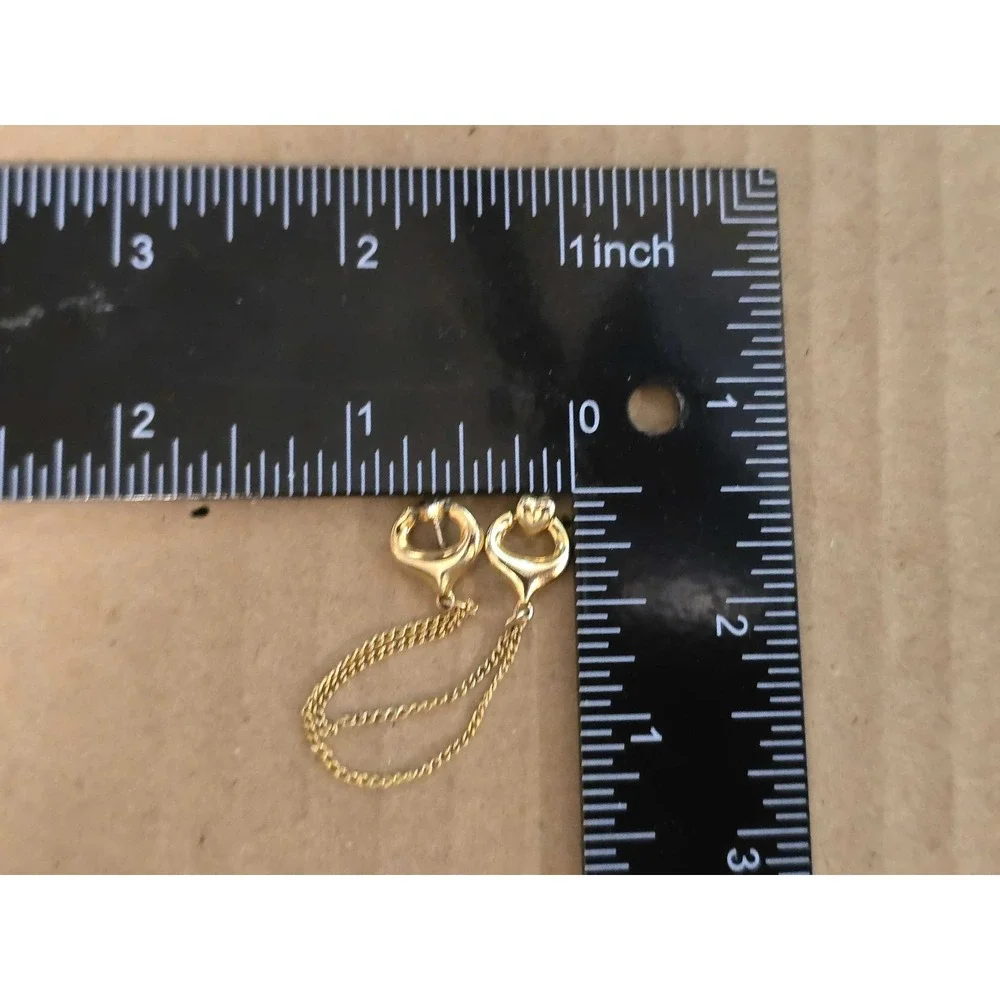 Gold Tone Double Heart Dangler Chain Vintage Accessory lapel vest hat pin E31